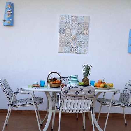Villa Yellow House Licata Bilik gambar