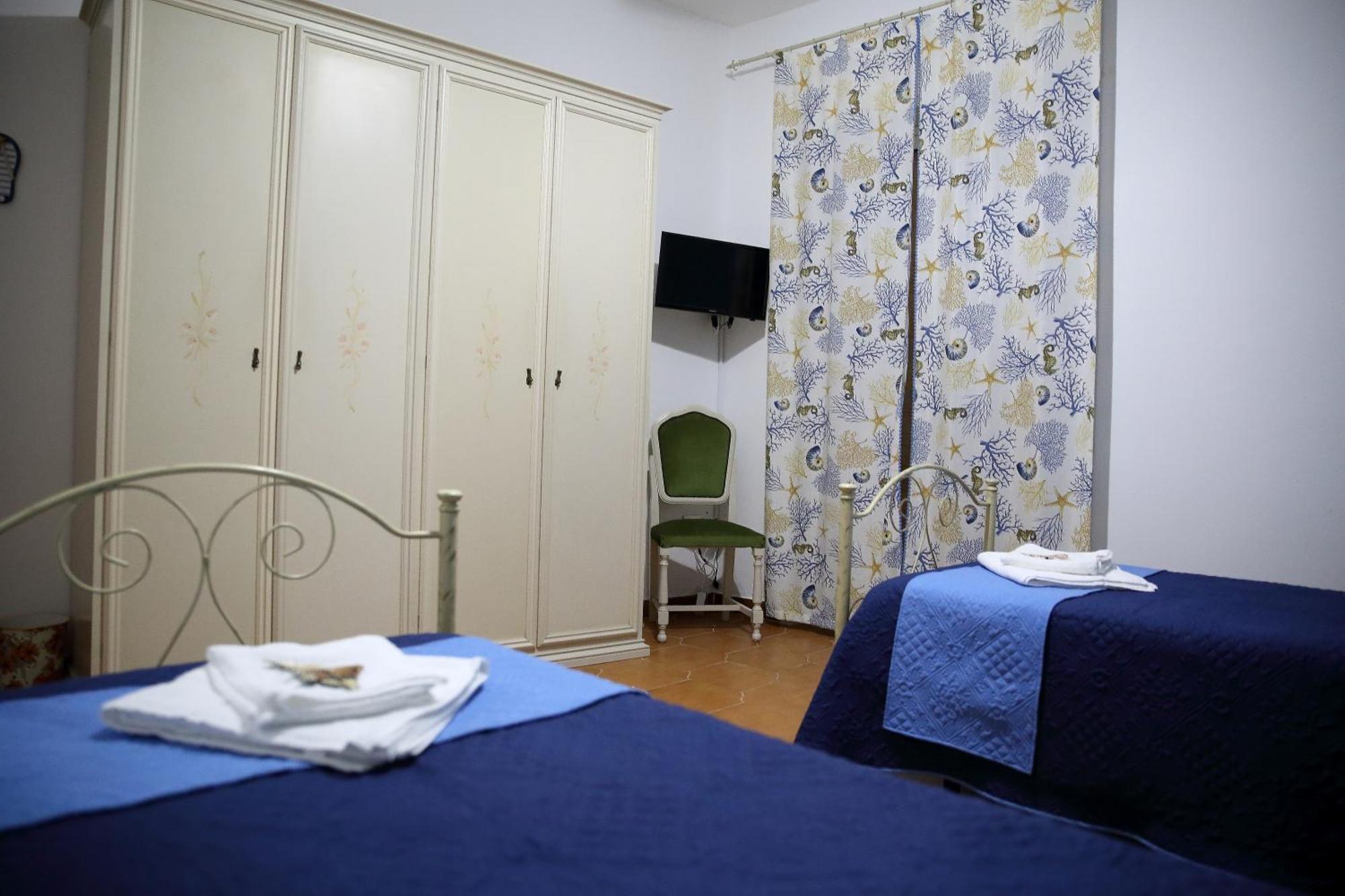 Villa Yellow House Licata Bilik gambar