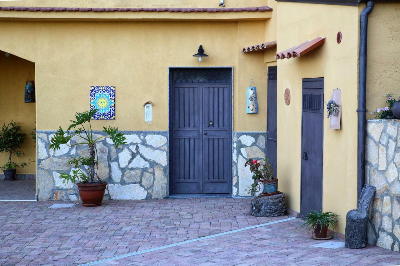 Villa Yellow House Licata Luaran gambar